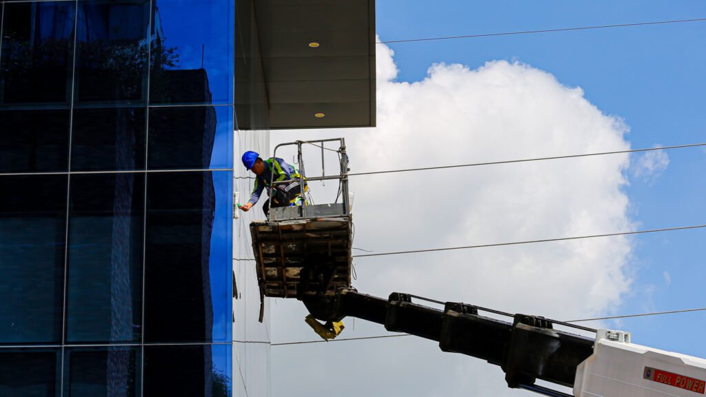 High-Rise Glass Cleaning Services